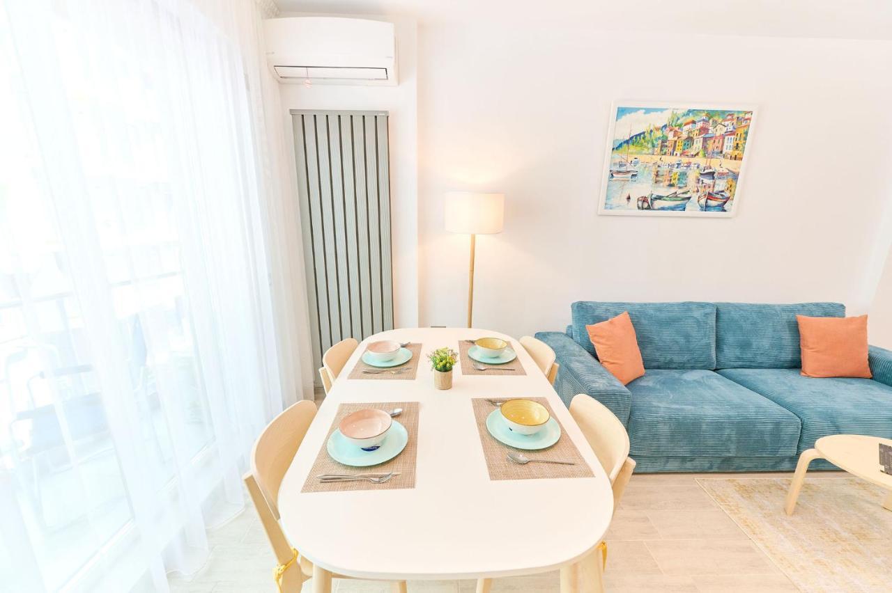 Blacksearama Apartment- Spa, Pools And Parking Mamaia Ngoại thất bức ảnh