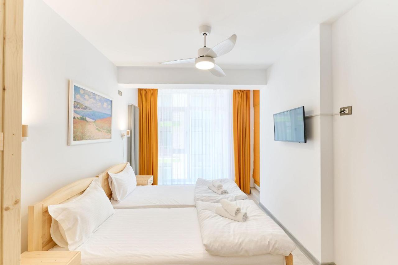 Blacksearama Apartment- Spa, Pools And Parking Mamaia Ngoại thất bức ảnh